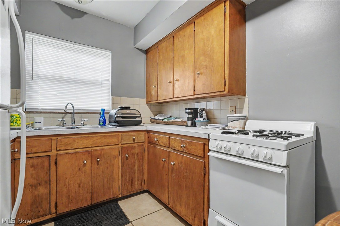2039 4th Street Cuyahoga Falls OH 44221