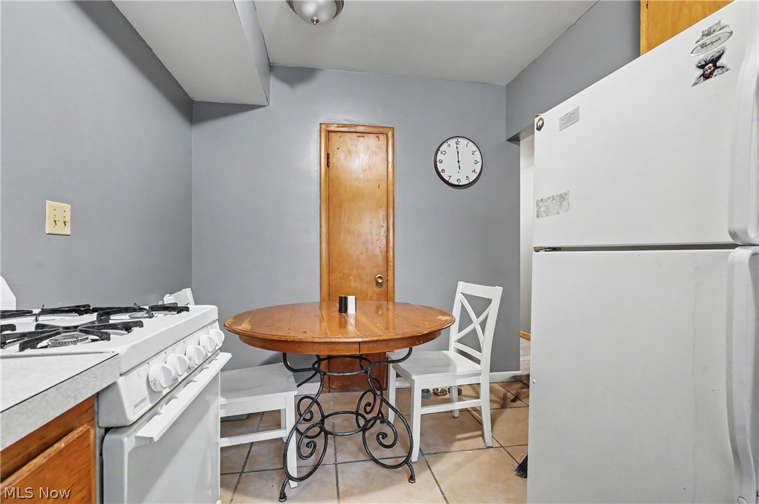 2039 4th Street Cuyahoga Falls OH 44221