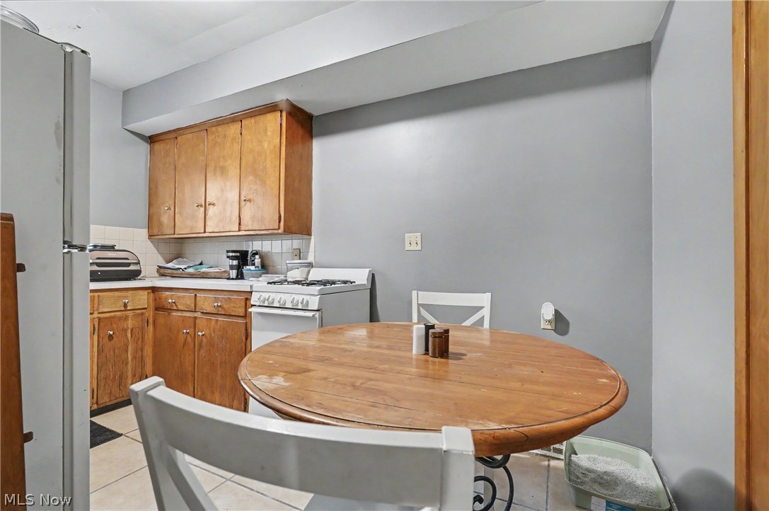 2039 4th Street Cuyahoga Falls OH 44221