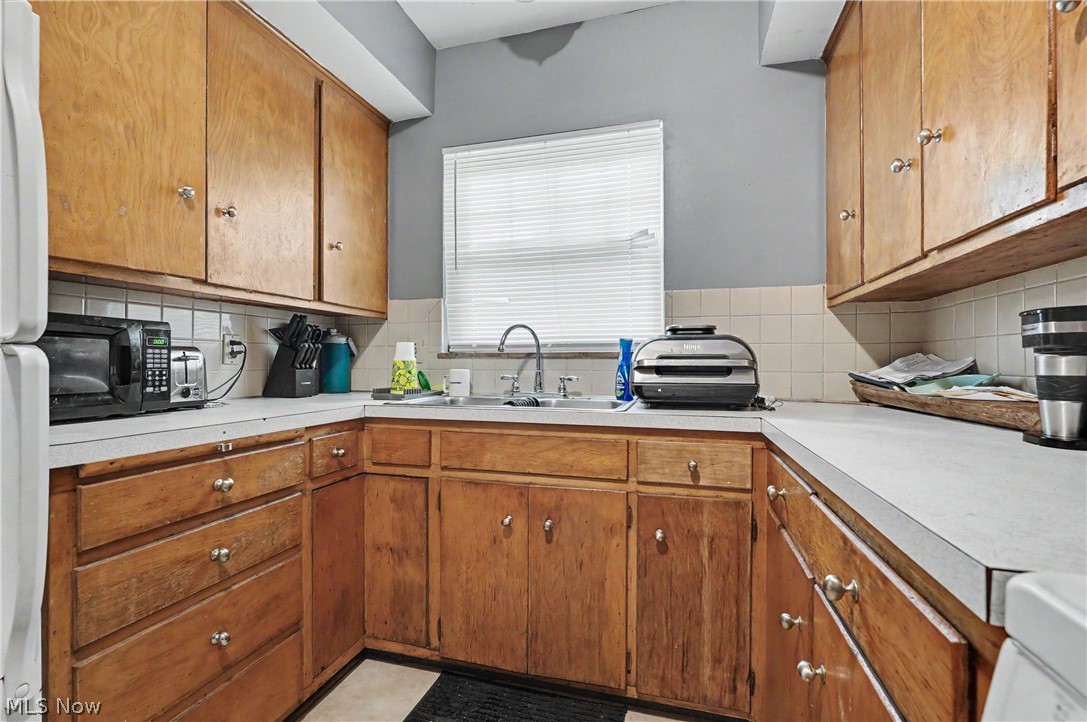 2039 4th Street Cuyahoga Falls OH 44221