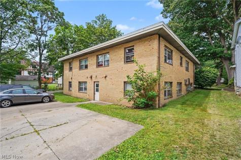 2039 4th Street Cuyahoga Falls OH 44221
