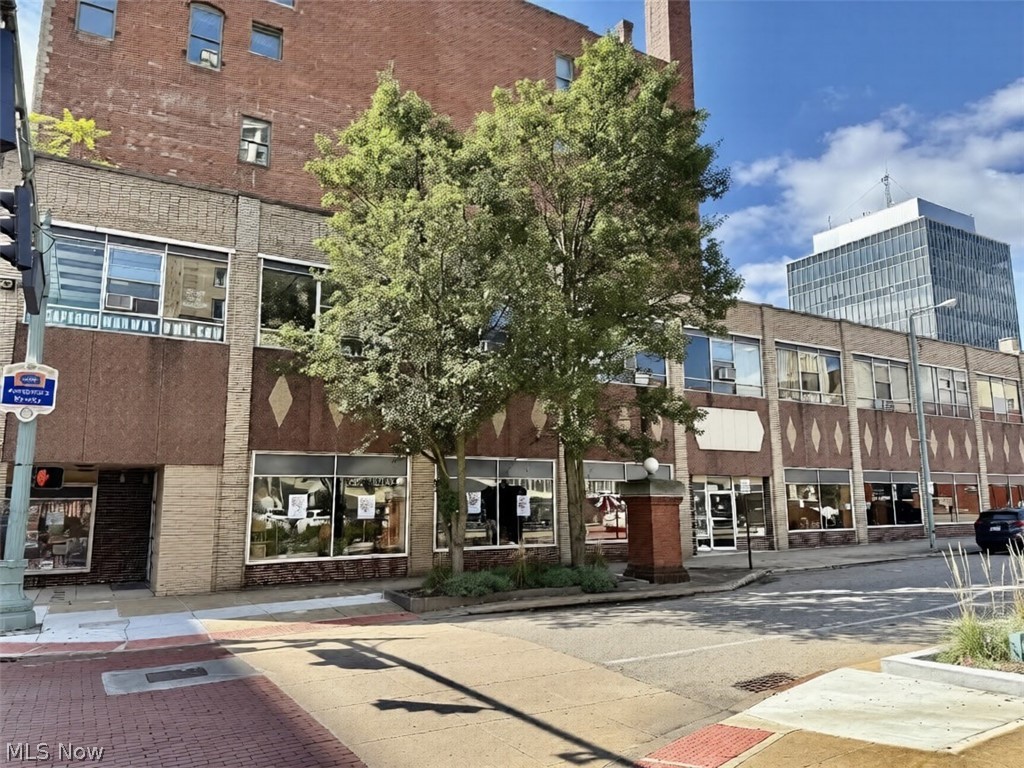 201 Market Avenue S Canton OH 44702