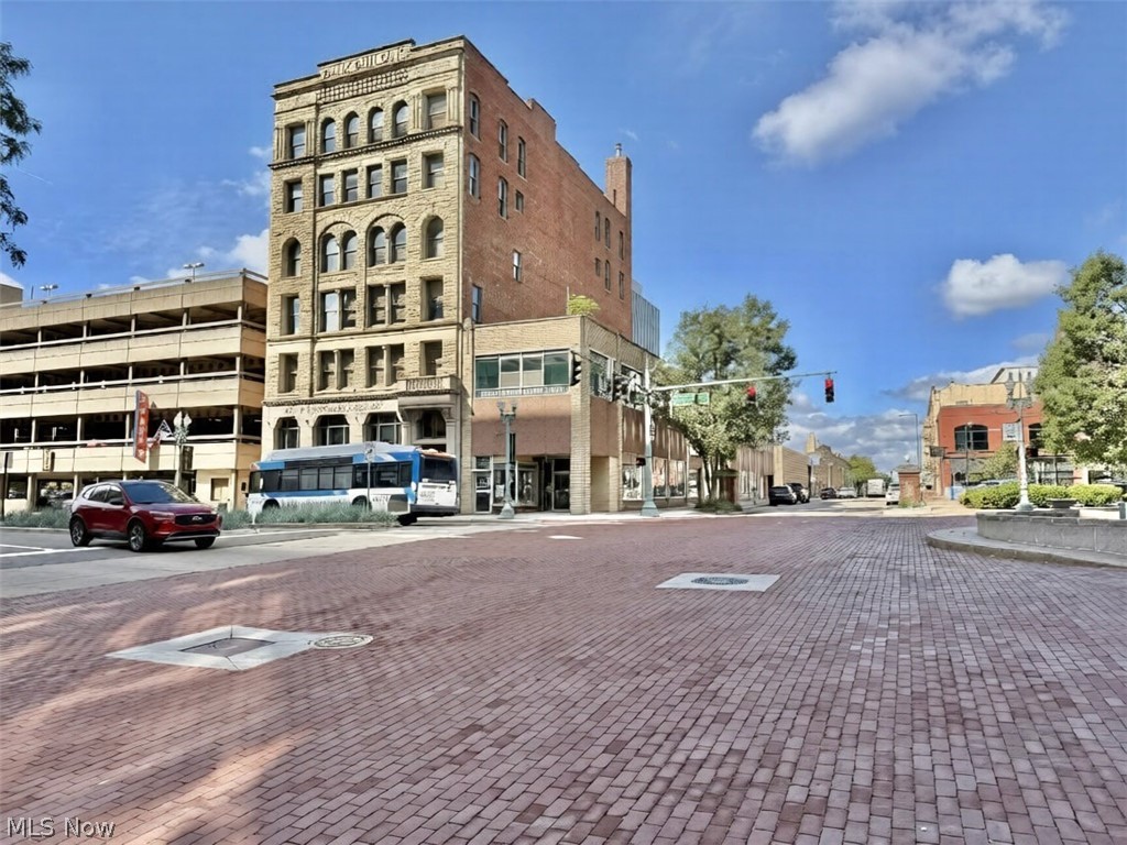 201 Market Avenue S Canton OH 44702