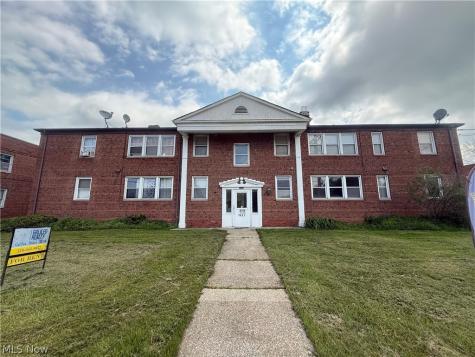2027 Warrensville Center Road South Euclid OH 44121