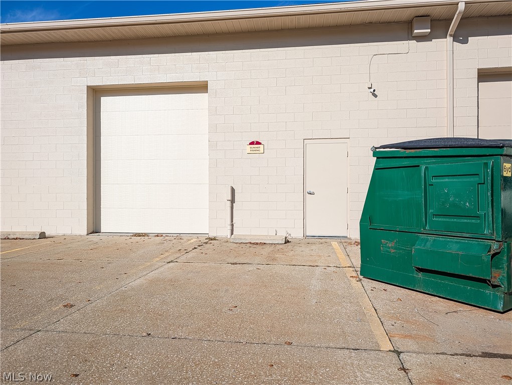 1337 Commerce Drive Stow OH 44224