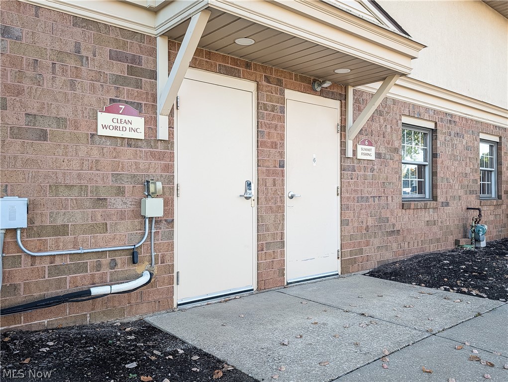 1337 Commerce Drive Stow OH 44224