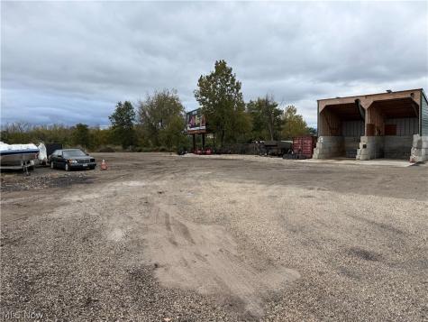 9617 Clinton Road Brooklyn OH 44144