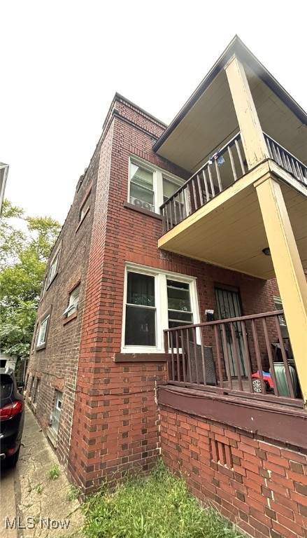 1675 Carlyon Road East Cleveland OH 44112