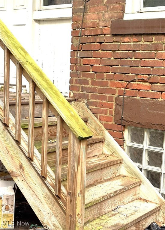 1675 Carlyon Road East Cleveland OH 44112