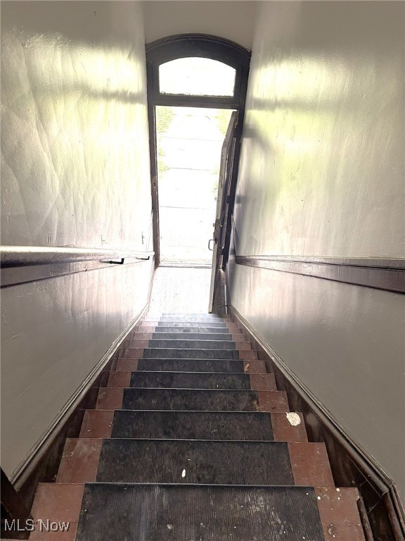 1675 Carlyon Road East Cleveland OH 44112