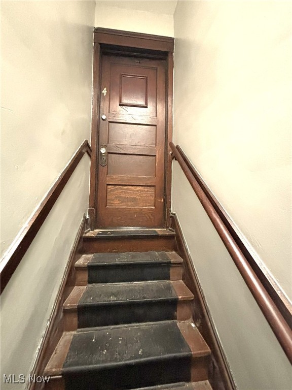 1675 Carlyon Road East Cleveland OH 44112