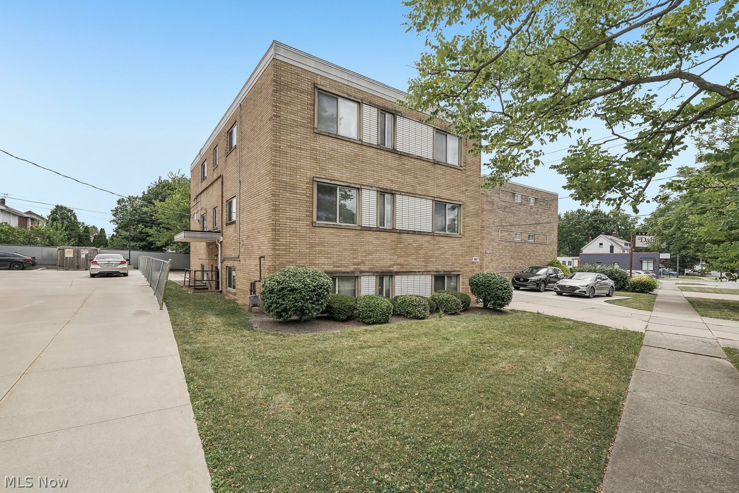 4843 Broadview Road Cleveland OH 44109