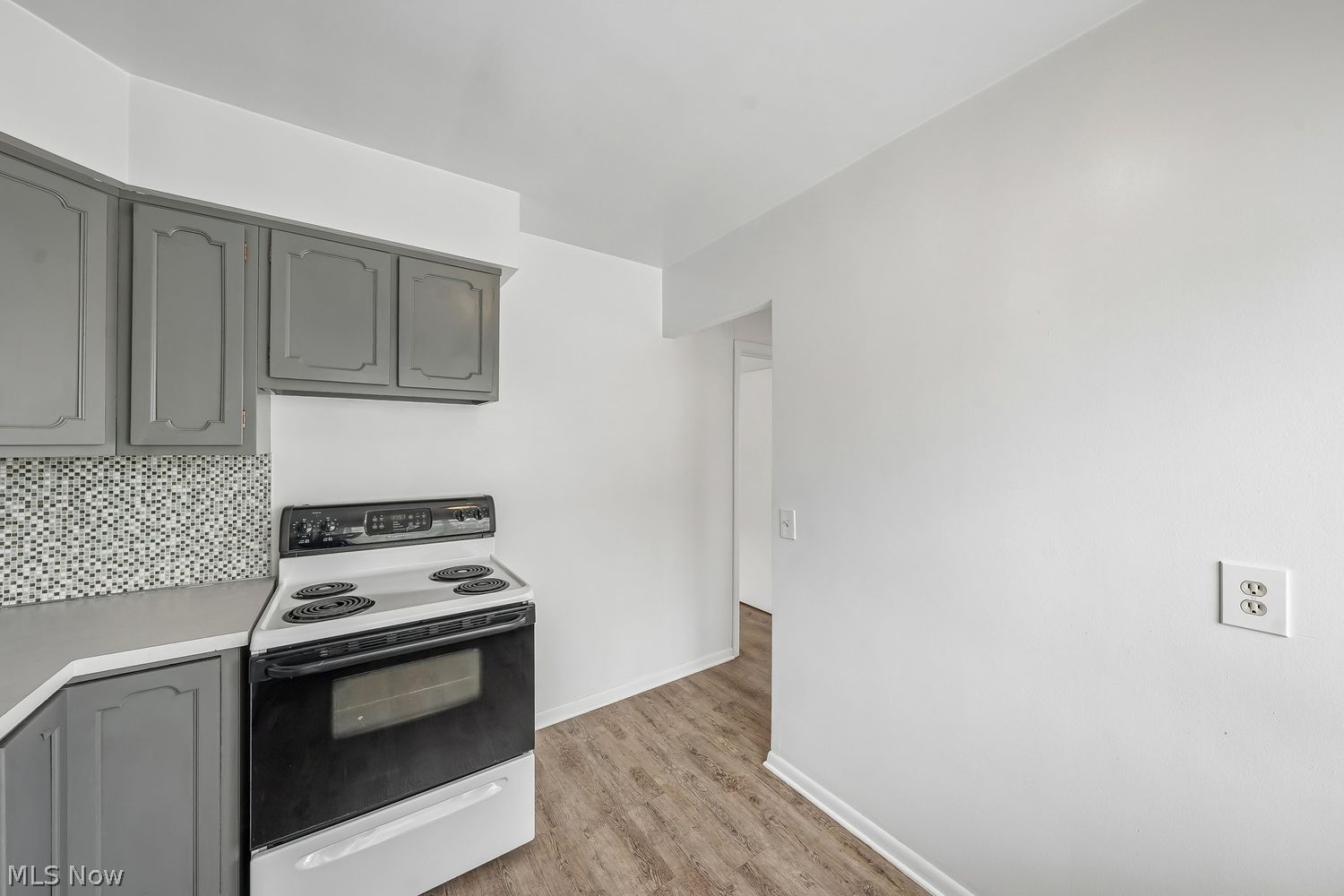 4843 Broadview Road Cleveland OH 44109