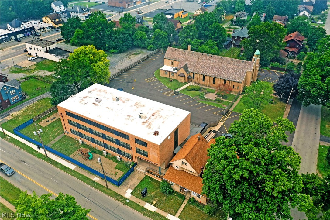 175 Laird Avenue NE Warren OH 44483