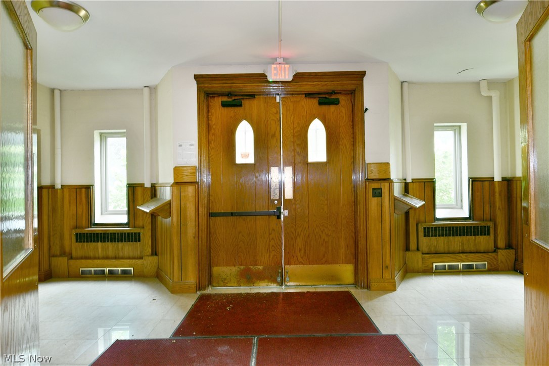 175 Laird Avenue NE Warren OH 44483