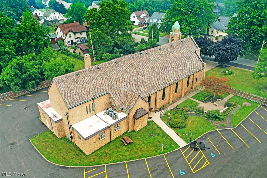 175 Laird Avenue NE Warren OH 44483