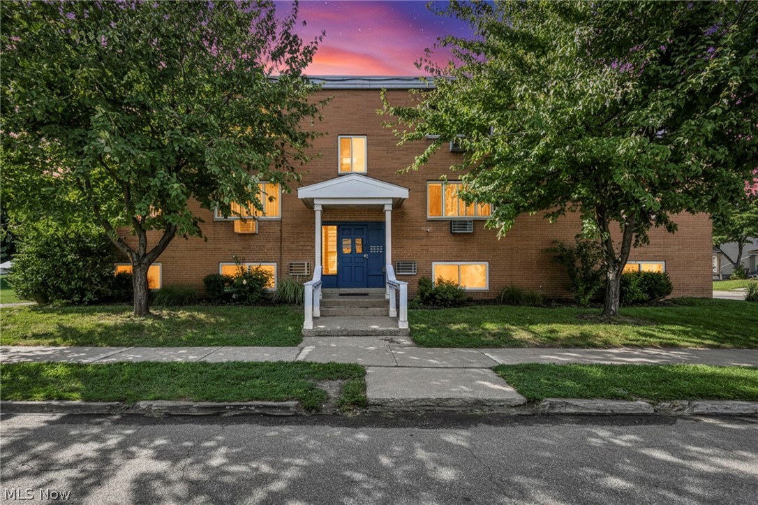 4203 Denison Avenue Cleveland OH 44109