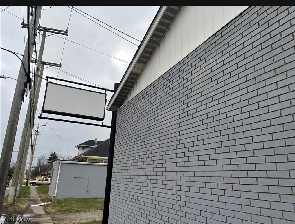1123 Pine Street Zanesville OH 43701
