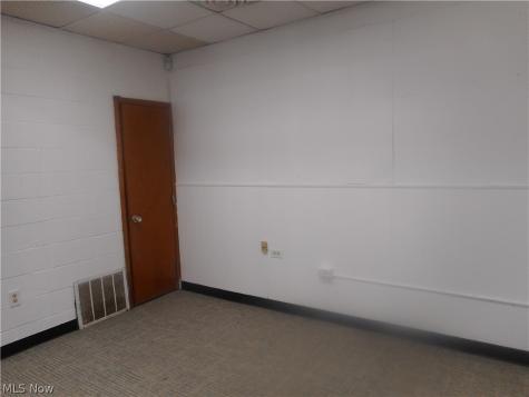 554 E 200 Street Euclid OH 44119