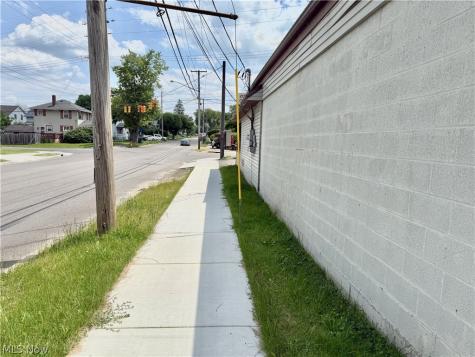 209 17th Street SW Massillon OH 44647