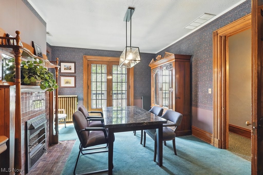 697 W Market Street Akron OH 44303