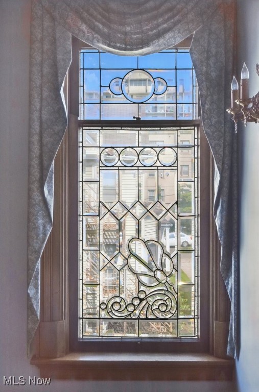 697 W Market Street Akron OH 44303