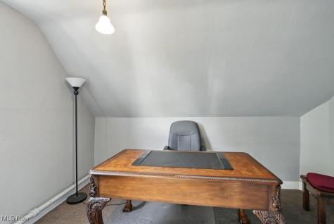 697 W Market Street Akron OH 44303