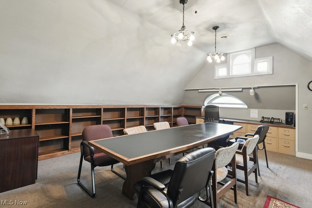 697 W Market Street Akron OH 44303