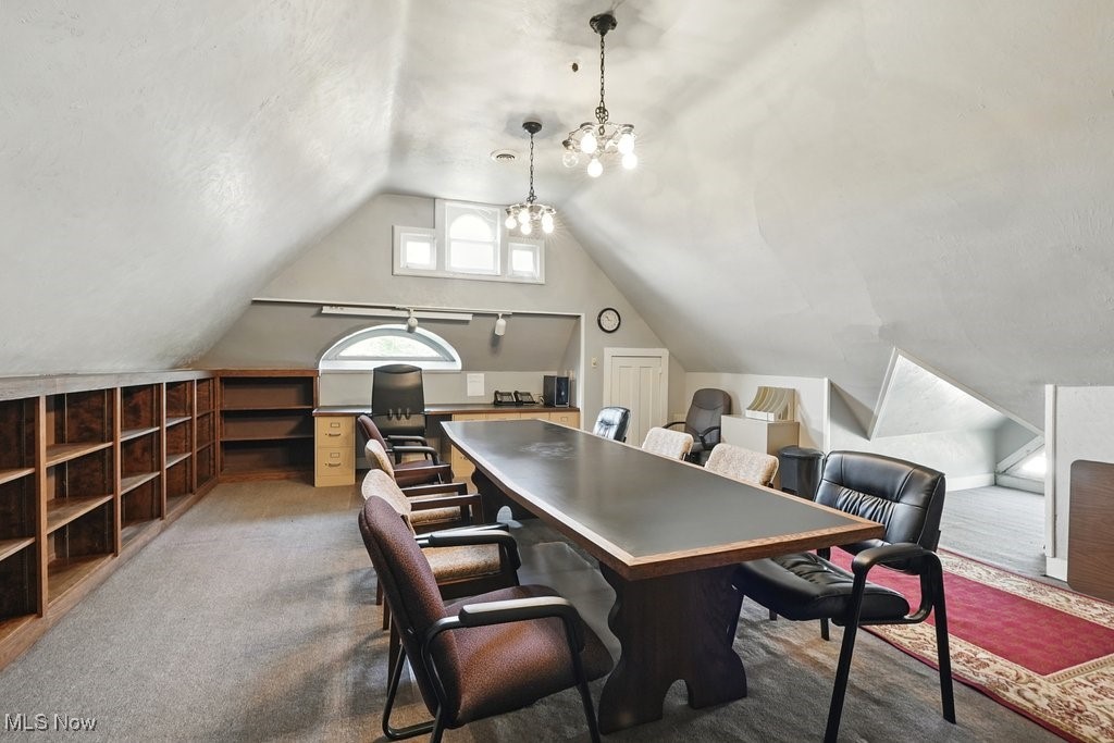 697 W Market Street Akron OH 44303