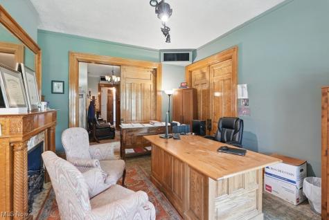 697 W Market Street Akron OH 44303