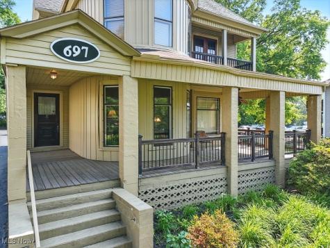 697 W Market Street Akron OH 44303