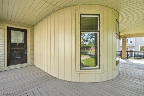 697 W Market Street Akron OH 44303