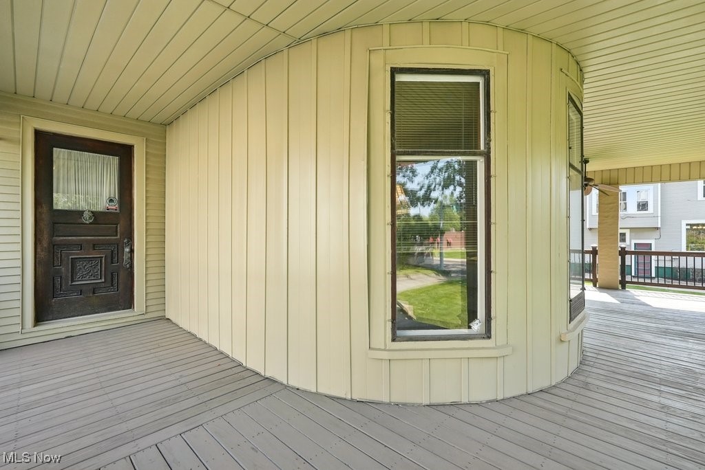 697 W Market Street Akron OH 44303