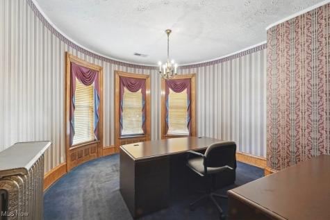 697 W Market Street Akron OH 44303