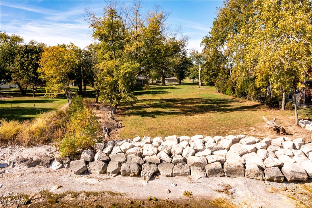 3621 NE Catawba Road Port Clinton OH 43452