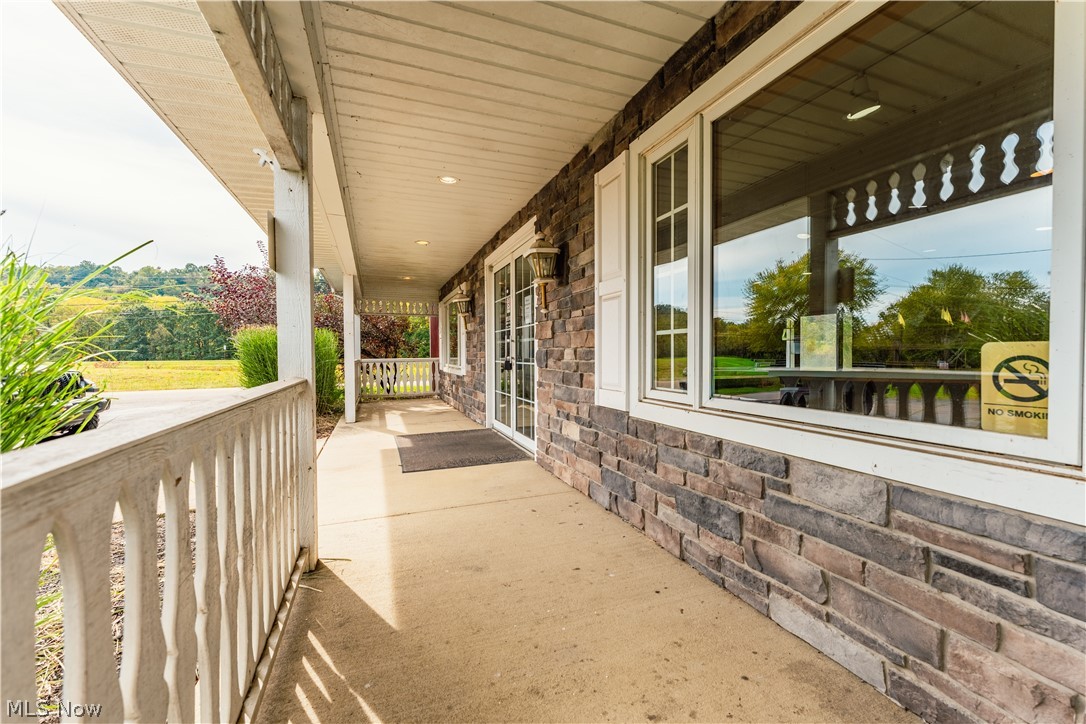 4915 Old Route 39 NW Dover OH 44622
