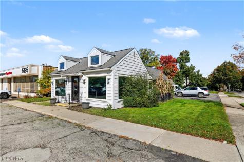 5199 Mayfield Road Lyndhurst OH 44124
