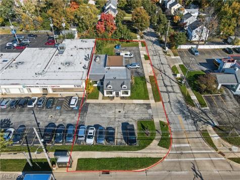 5199 Mayfield Road Lyndhurst OH 44124