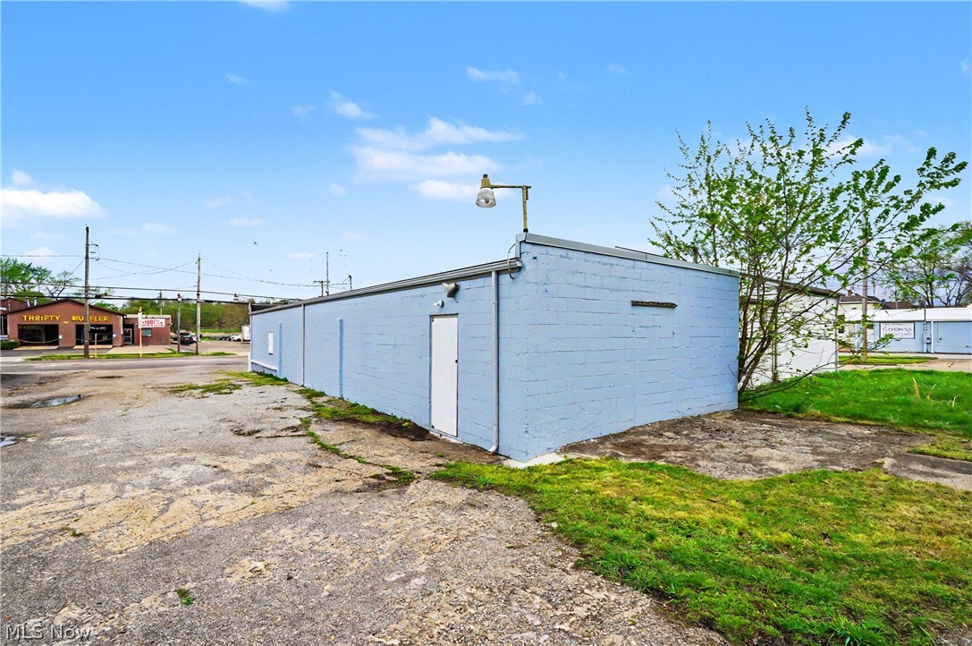 910 Erie Street S Massillon OH 44646