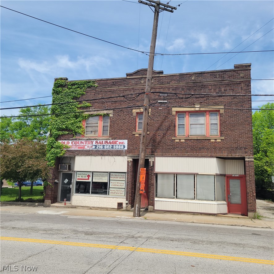 15713 Libby Road Maple Heights OH 44137