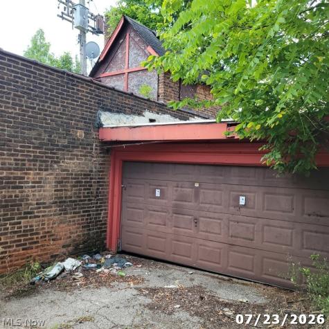 15713 Libby Road Maple Heights OH 44137
