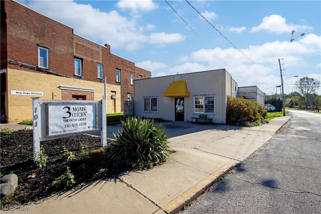 101 N Main Street Creston OH 44217