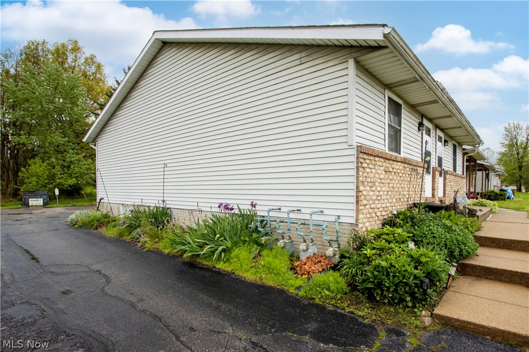 689 Colony Road Canal Fulton OH 44614