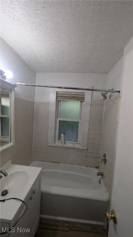 1874 Marloes Avenue East Cleveland OH 44112