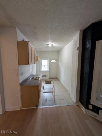 1874 Marloes Avenue East Cleveland OH 44112