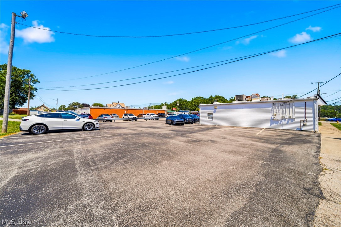 1047 Lake Avenue Ashtabula OH 44004