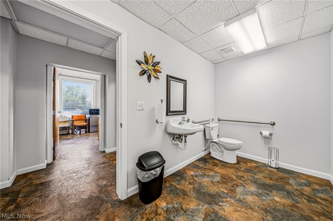 1047 Lake Avenue Ashtabula OH 44004