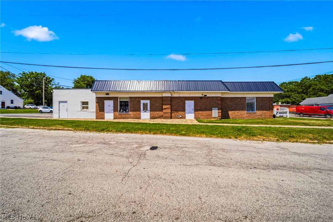 1047 Lake Avenue Ashtabula OH 44004