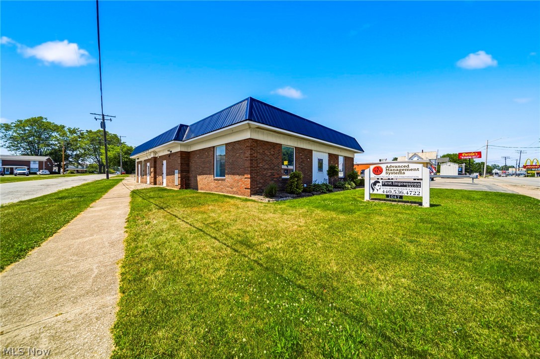 1047 Lake Avenue Ashtabula OH 44004