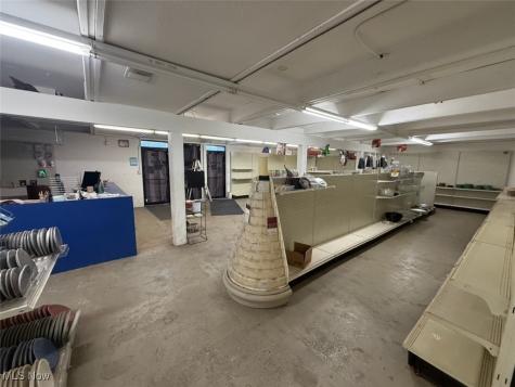 2401 West Avenue Ashtabula OH 44041